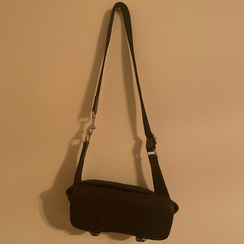 Black coach fanny pack look alike